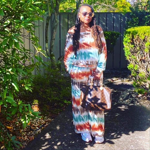 Wide Leg Lounge Pants- Sage - Picture 2 of 6